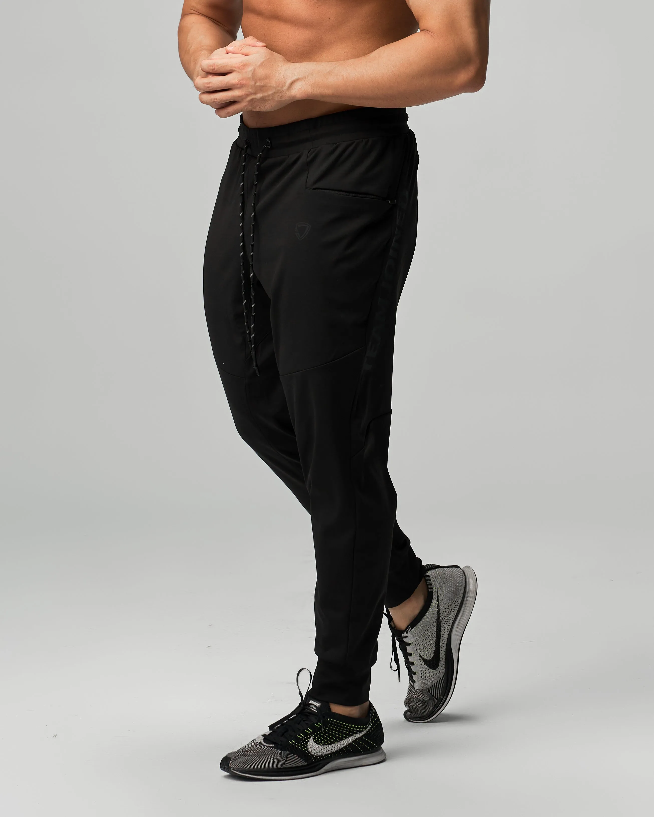 Adapt Spine Logo Performance Joggers