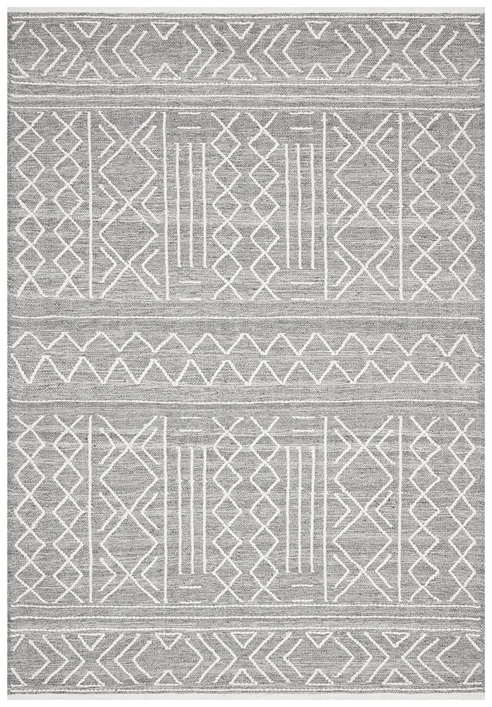 Armita  Hand loomed Wool Rug Silver Grey