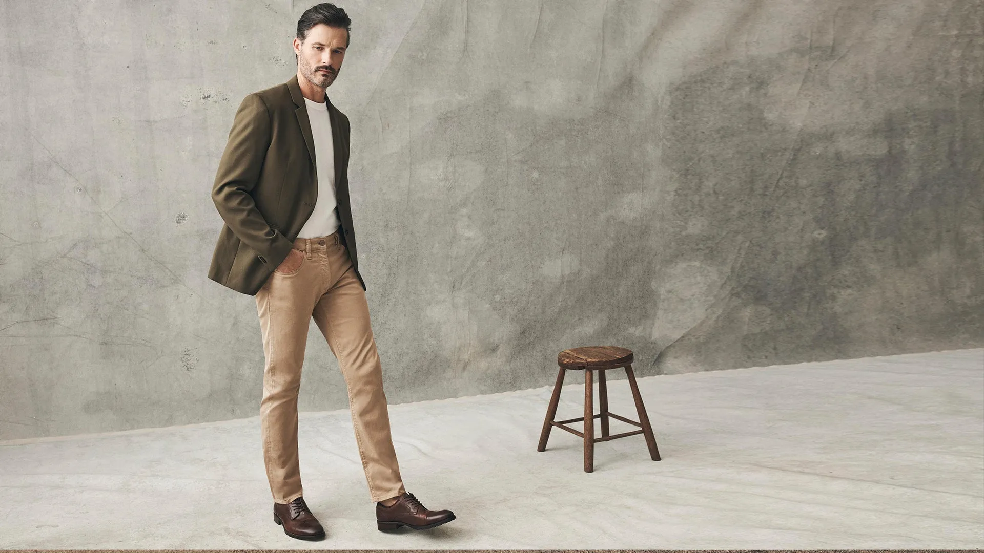 Courage Straight Leg Pants In Roasted Cashew Twill