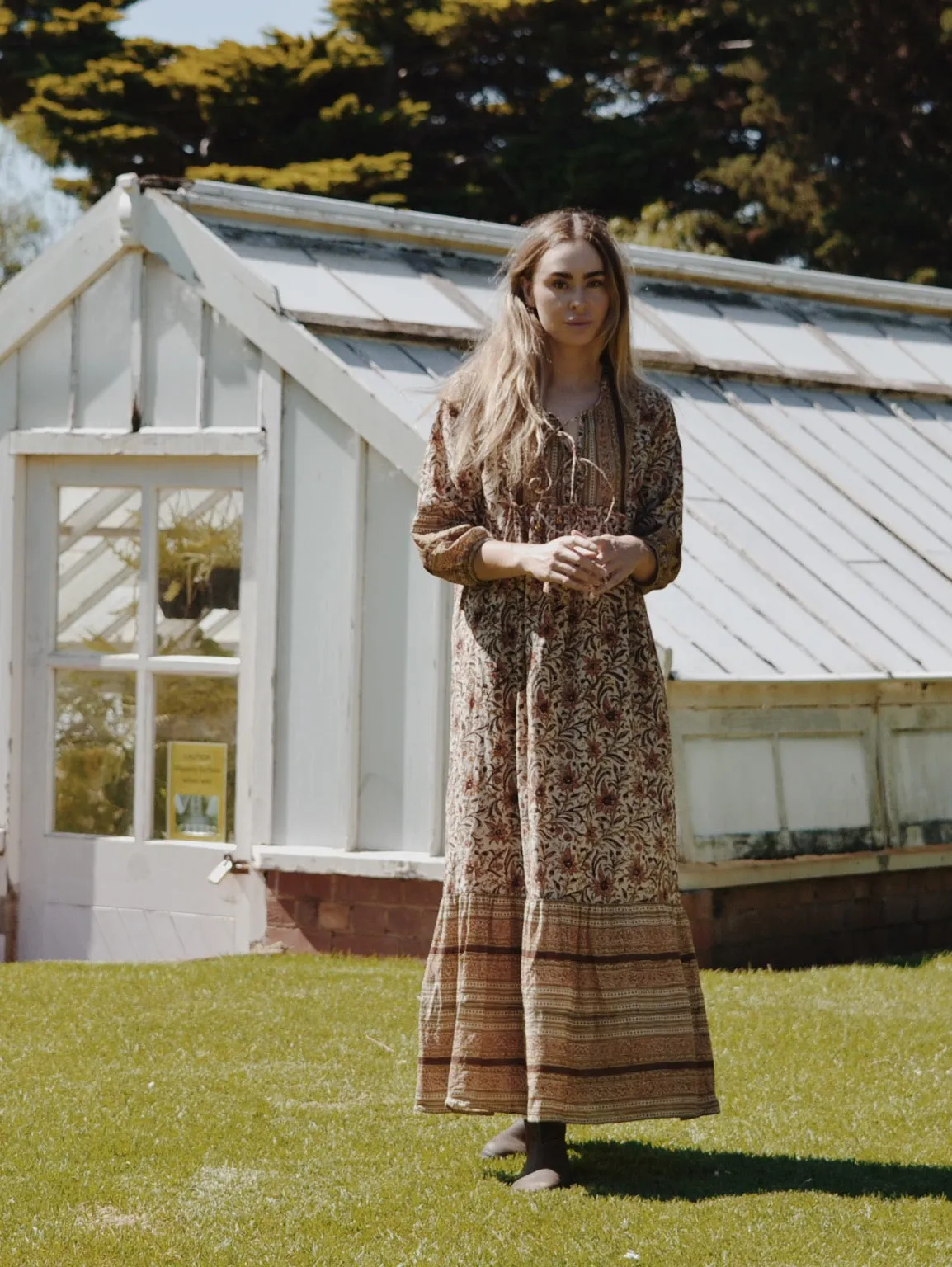 HENRI MAXI DRESS HAND BLOCKED EARTHY BROWN FLORAL