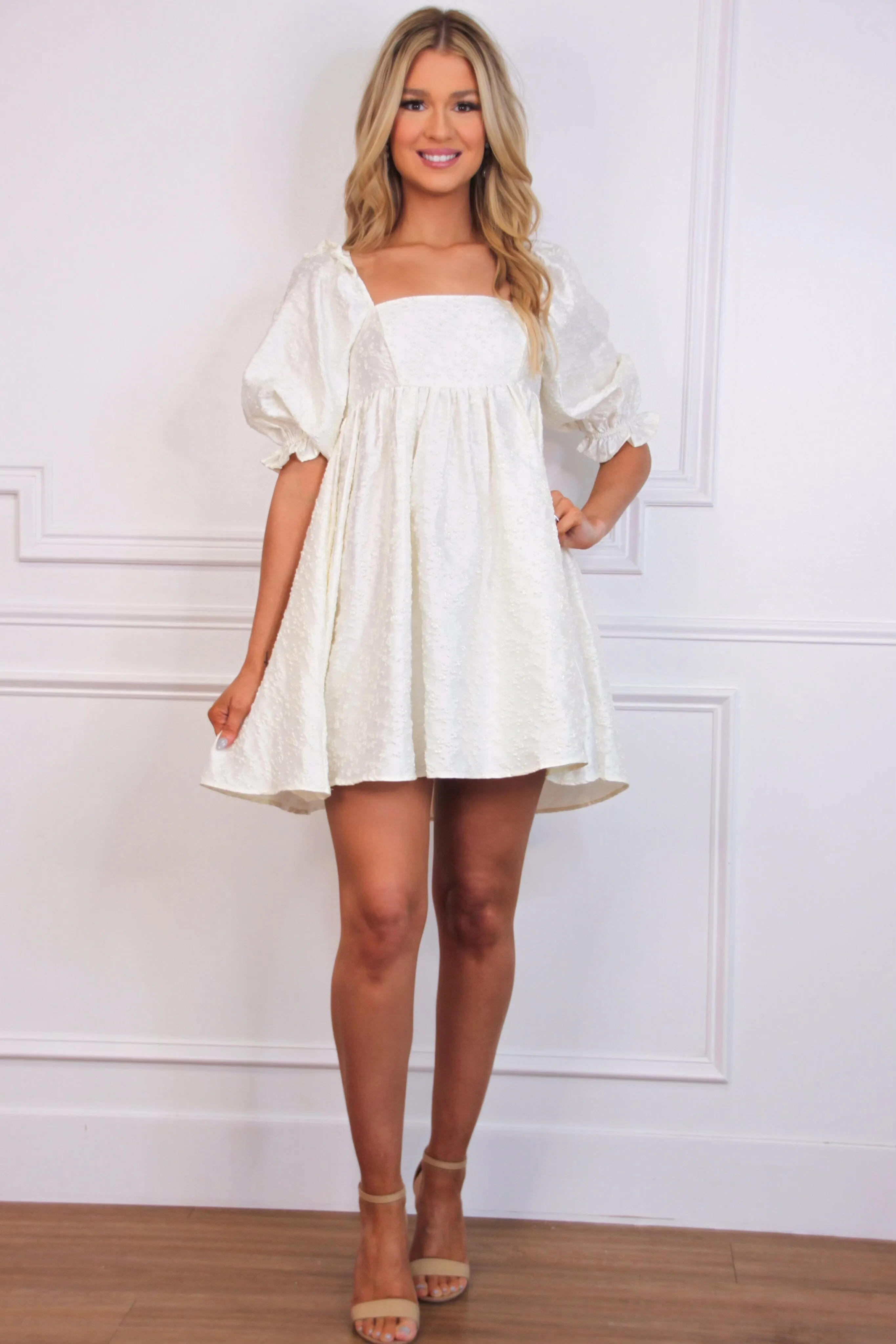 Melrose Textured Floral Babydoll Dress: Ivory