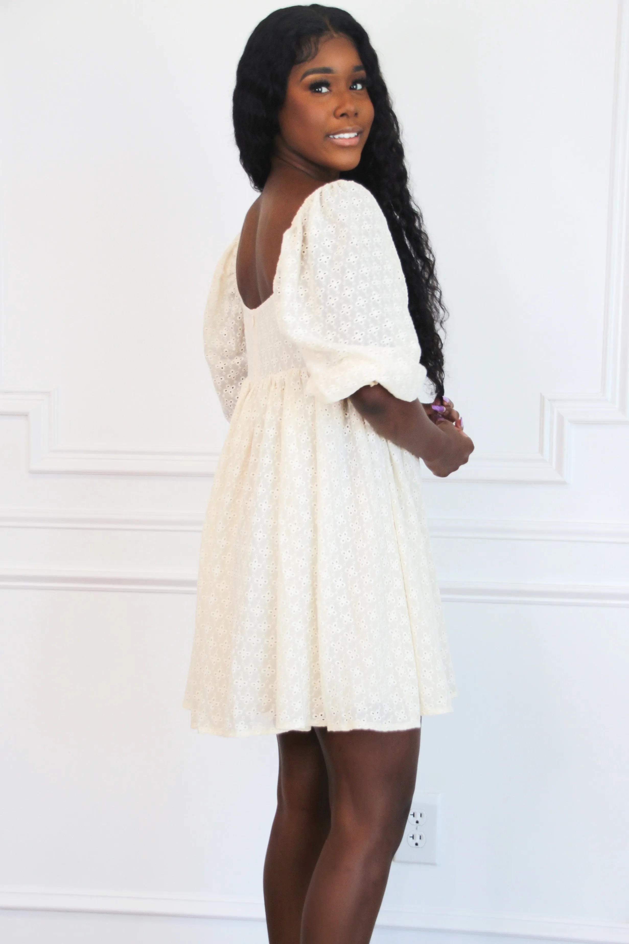 Sweetheart Eyelet Babydoll Dress: Cream