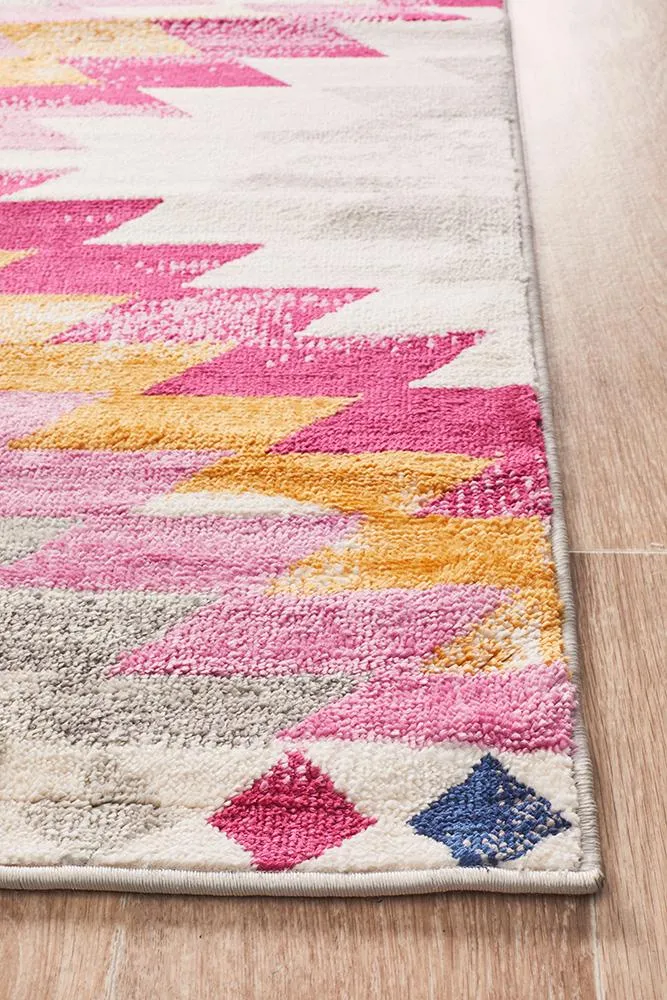 Zanzibar 768 Rug (Pink) by Rug Culture