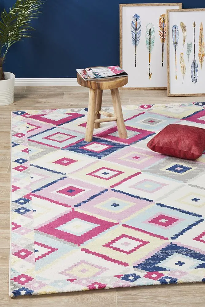 Zanzibar 770 Rug (Multi) by Rug Culture